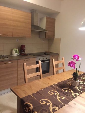 Фото Corvin Residence Apartments