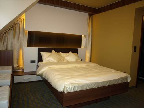 Фото Hotel Katerain