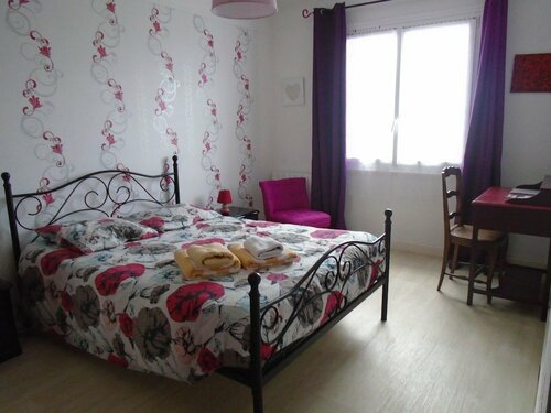 Гостиница Chez Annick в Ланьоне