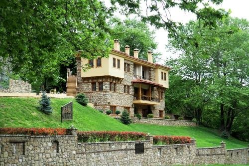 Фото Roes Suites