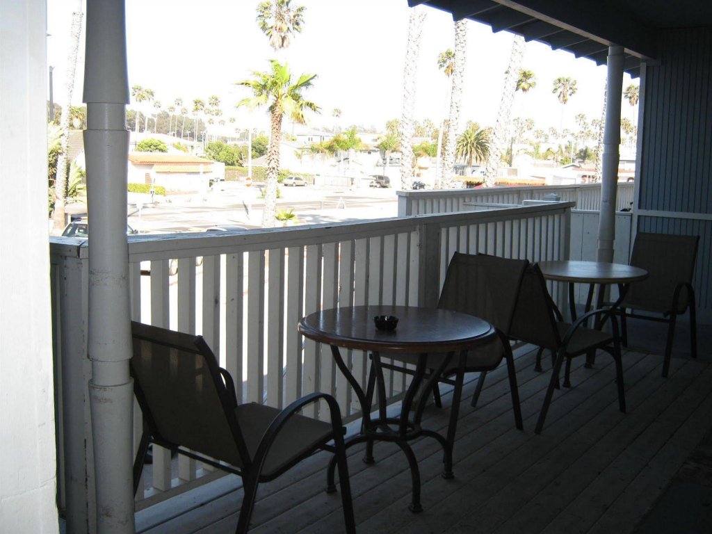 Фото The Shores Inn and Beach Houses