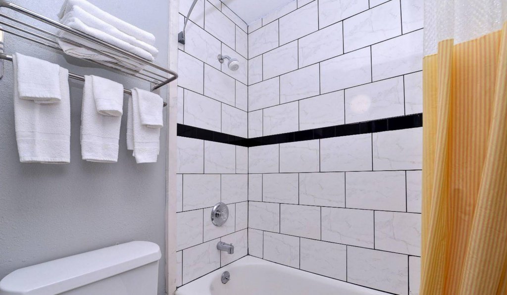 Фото Sandcastle Inn