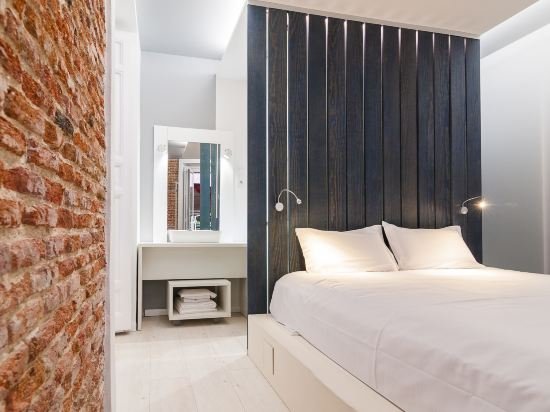 Фото B&b Hotel Madrid Centro Fuencarral 52