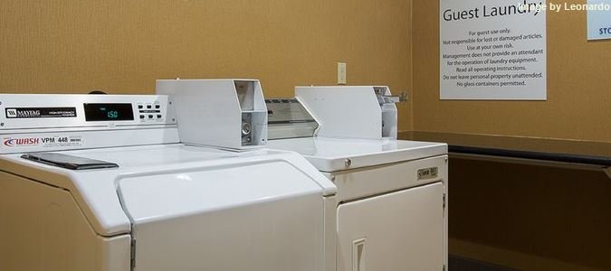 Фото Holiday Inn Express Castro Valley - East Bay, an Ihg Hotel