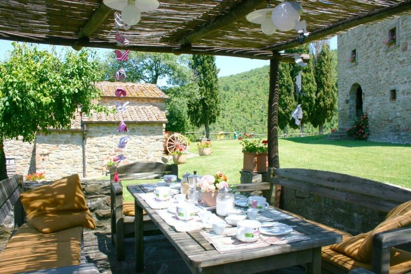 Гостиница Wonderful private villa for 16 people with Wifi, private pool, TV and parking
