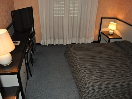 Фото IQ Hotel Milano