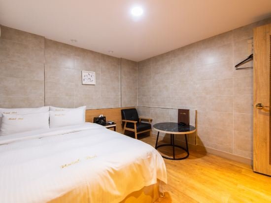 Фото Hotel Millhaus Shinchon