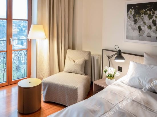 Фото Bigatt Hotel & Restaurant