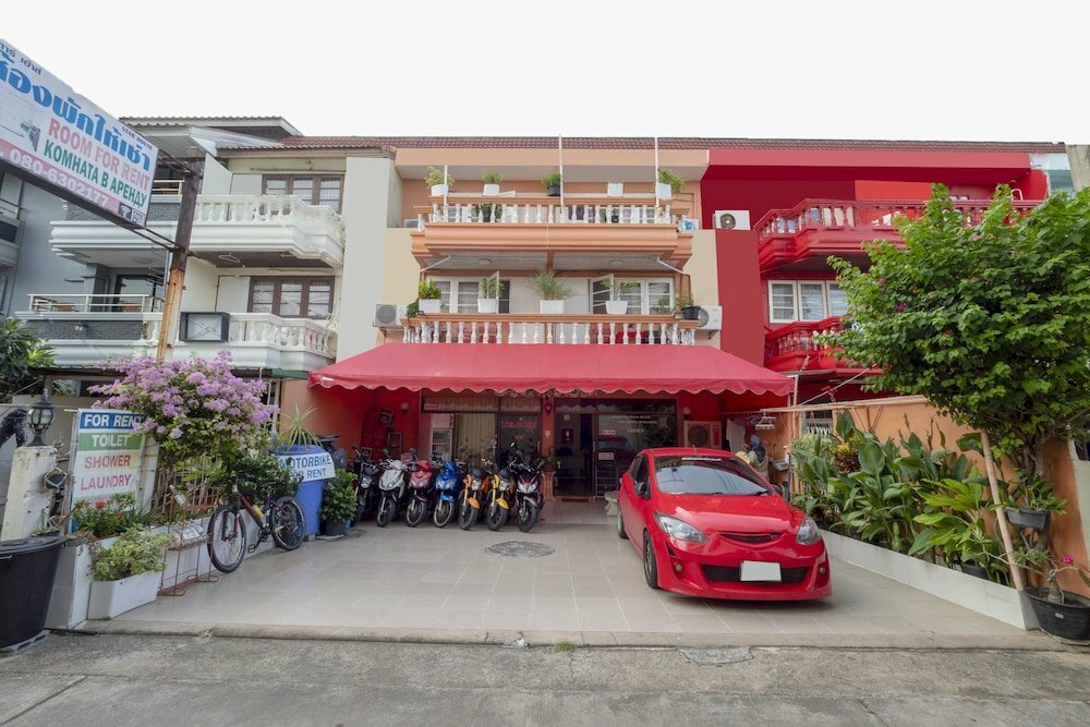 Hotel Oyo 1099 Star House, Pattaya, photo