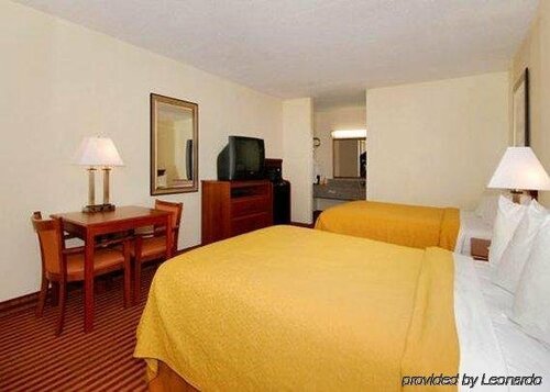 Гостиница Quality Inn Madison