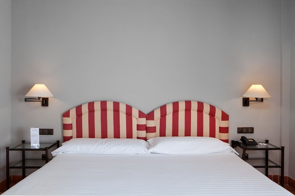 Фото Torremirona Golf & SPA Resort