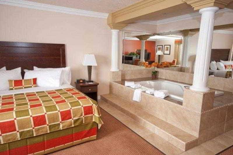 Фото Best Western Plus Mirage Hotel & Resort