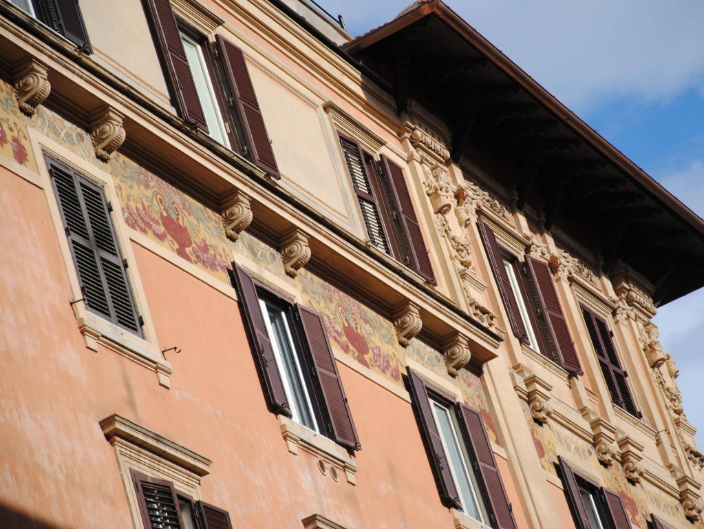 Фото White Vatican