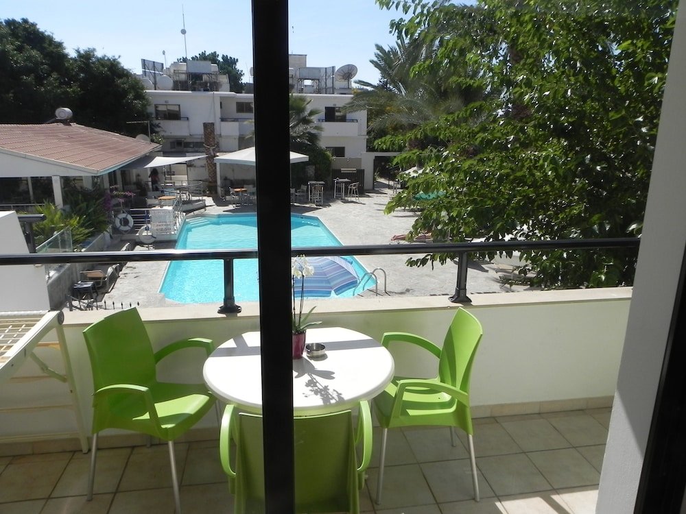 Фото Andries Apartments