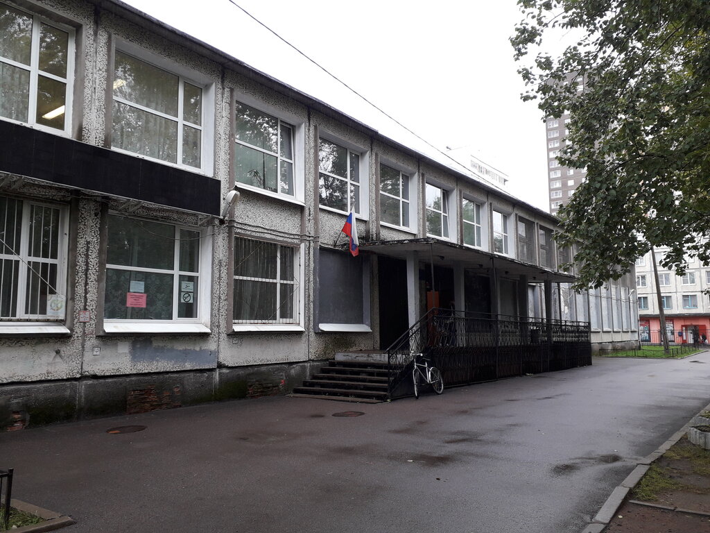 Фото школы красносельского района