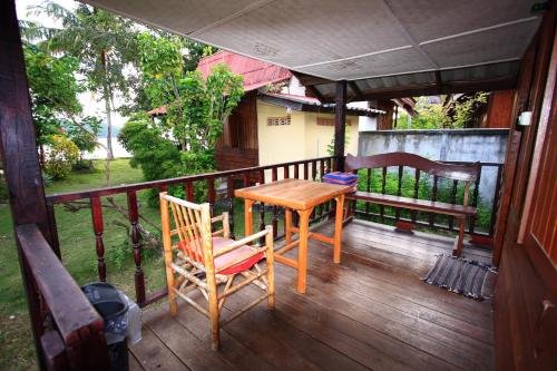 Фото Tranquil Bungalows