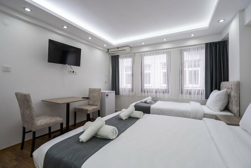 Гостевой Дом Gladden Rooms в Бейоглу