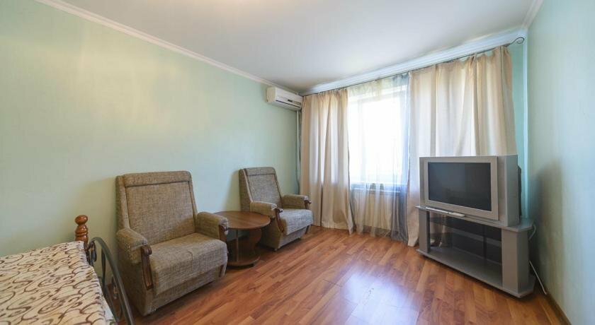 سكن للإيجار اليومي Prospekt Geroiv Stalingradu Apartments ، كييف، صورة