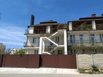 Solnechnaya Rivyera (улица Симонок, 107) ، بيت الضيافة