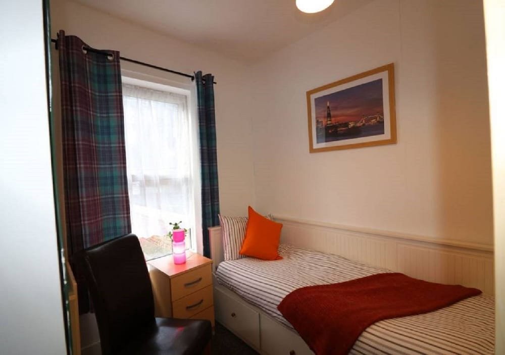 Фото Huku Kwetu - Salisbury House