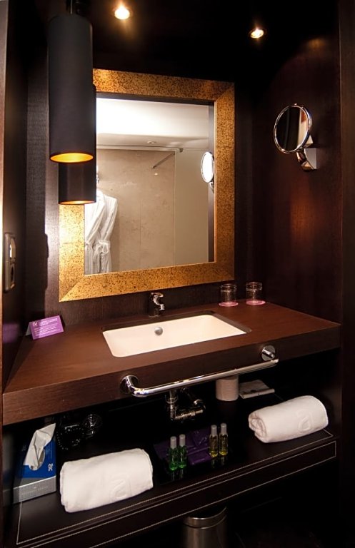 Фото Only You Hotel Valencia