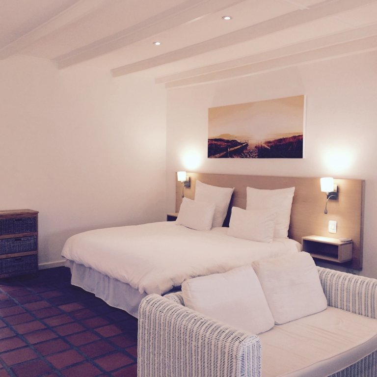 Фото Albourne Boutique Guest House