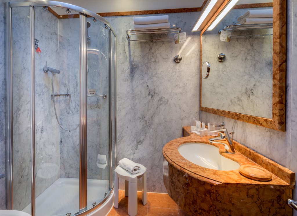 Фото Una Hotels Galles Milano