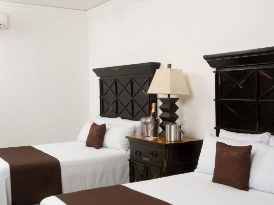 Фото Hacienda Paradise Hotel by Hospitality Wellbeing