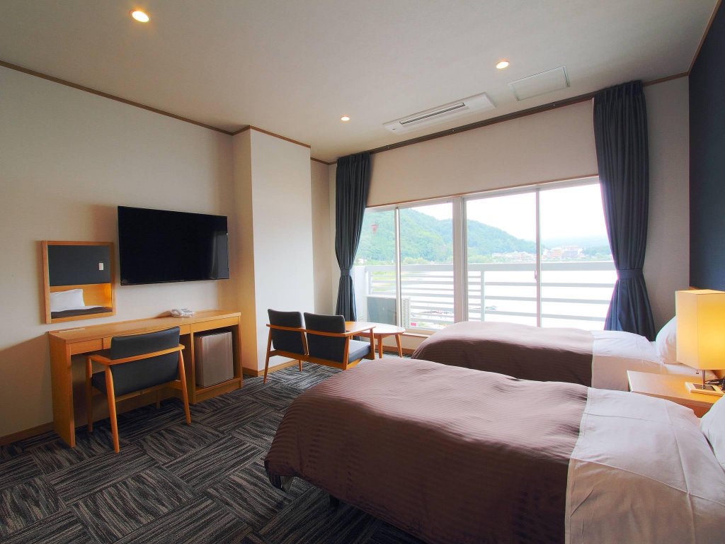 Фото New Century