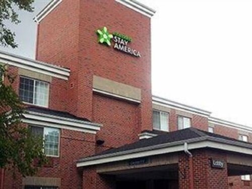 Гостиница Extended Stay America Suites Milwaukee Brookfield в Брукфилде
