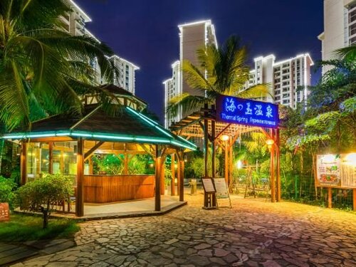 Гостиница J Hotel в Санье