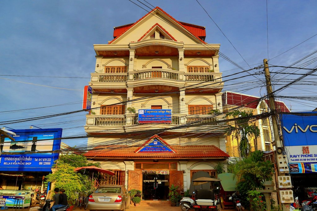 Фото отеля 1