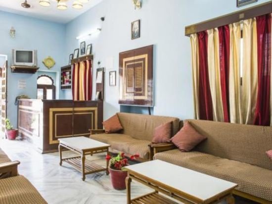 Фото Hotel Akashdeep