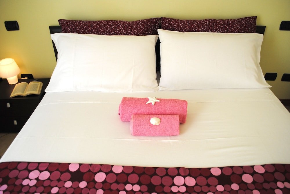 Фото Bnbook - Residence Santa Giulia