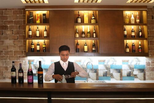 Гостиница Sola Hotel в Провинции Северный Илокос