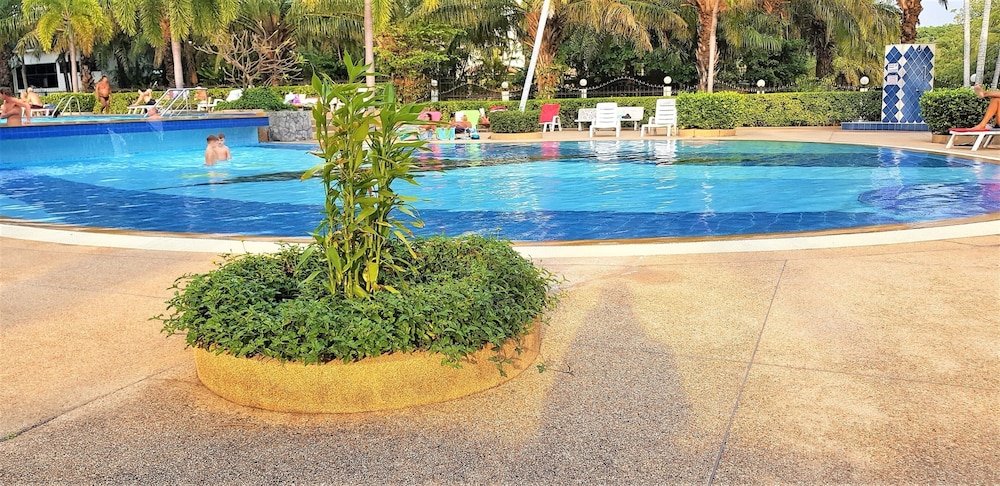 Фото View Talay 2a 5th Floor Studio Apartment With European Style Kitchen