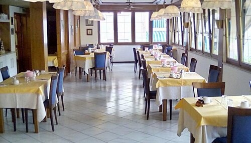 Гостиница Hotel Villa Augusta в Градо
