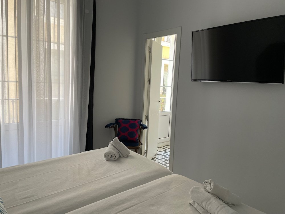 Фото Hostal Hom Museo