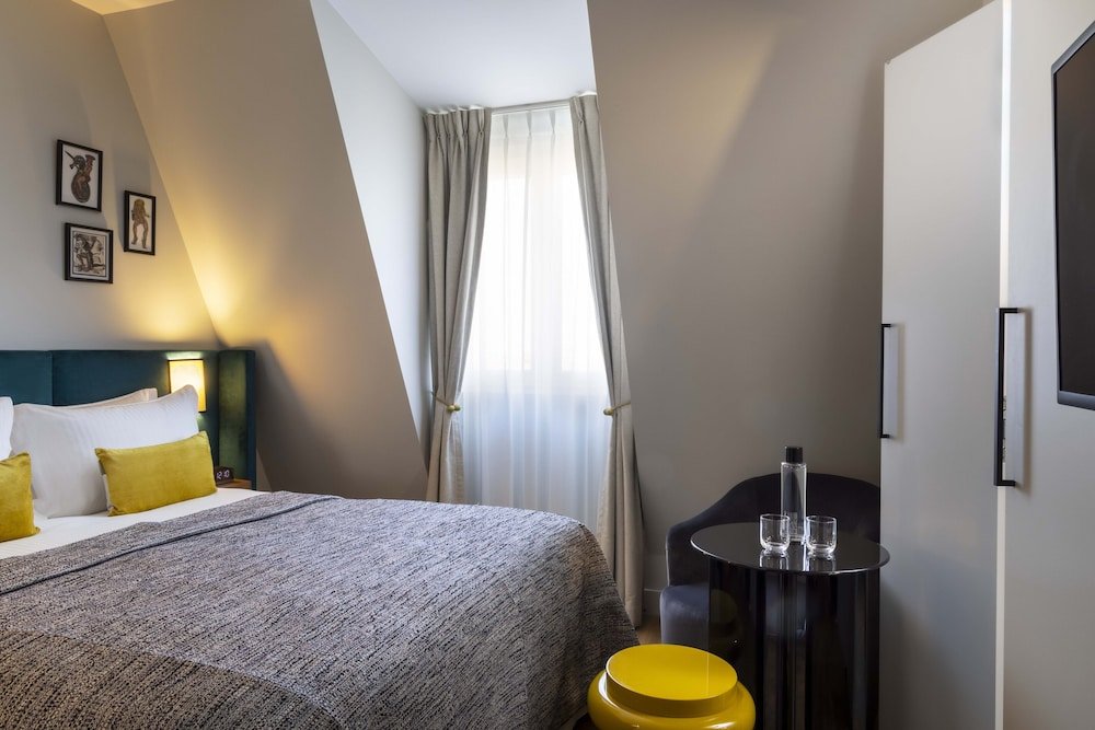 Фото Hôtel Du Roule