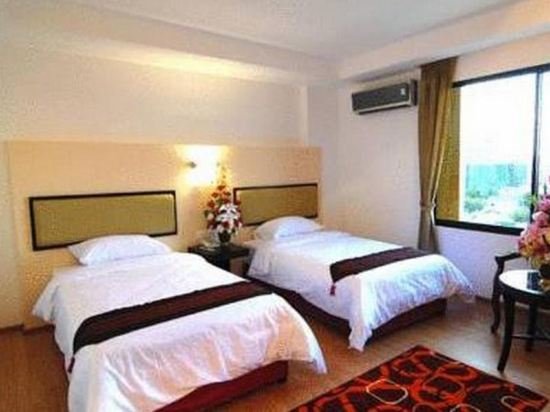Фото Atrium Boutique Hotel