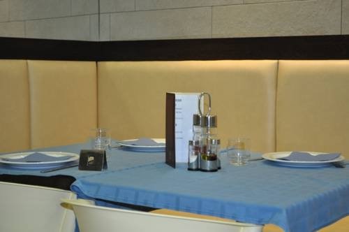 Фото Hotel Esplugues