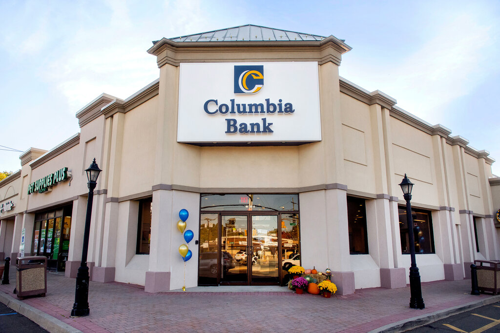 ATM Columbia Bank, State of New Jersey, photo