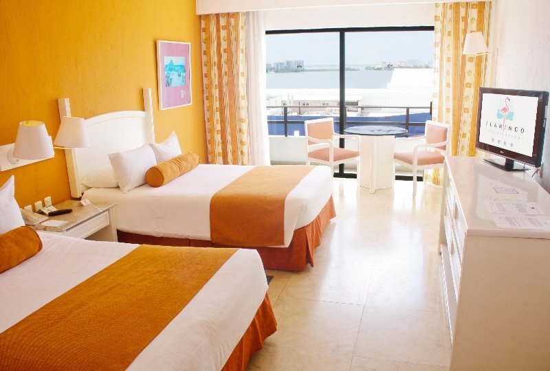 Фото Flamingo Cancun Resort