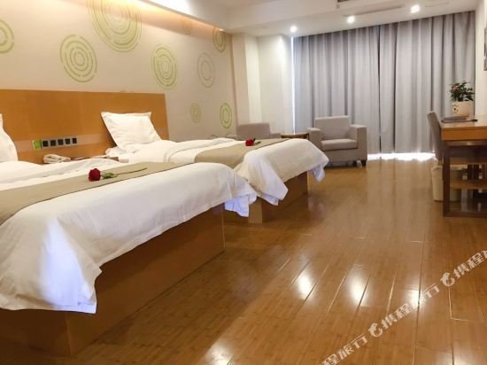 Фото GreenTree Inn Yangzhou Plaza Hotel