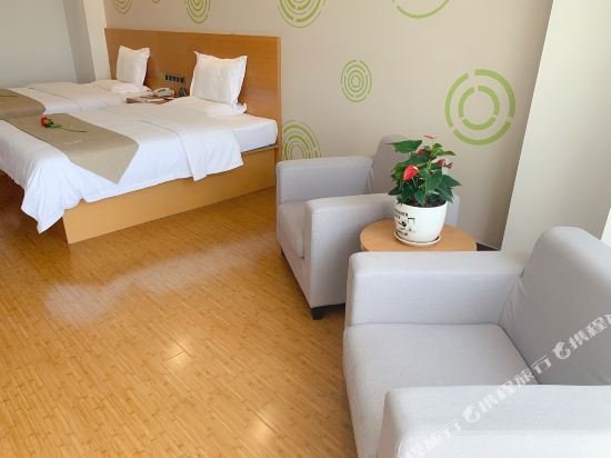 Фото GreenTree Inn Yangzhou Plaza Hotel