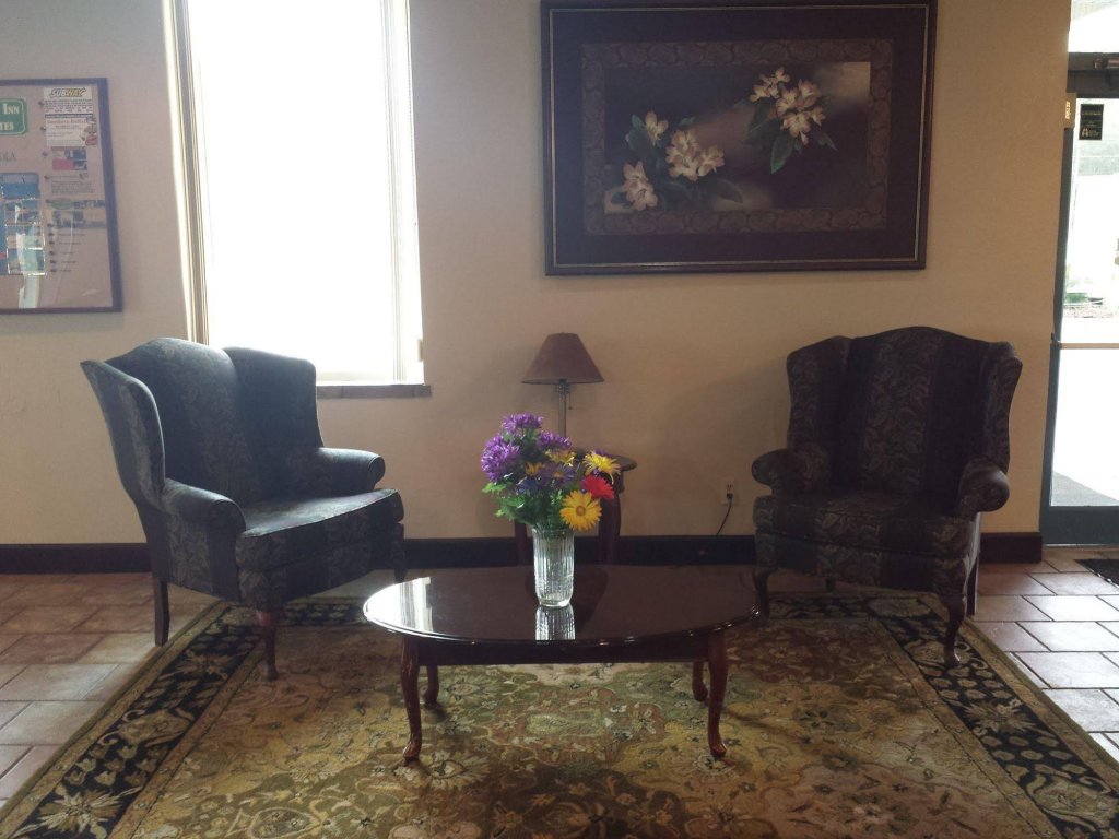 Фото Garden Inn & Suites