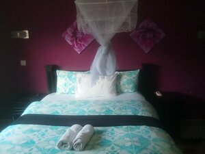 Гостиница Royal Olympia Lodges and Safaris