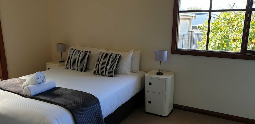 Short-term housing rental Old World Charm on Shannon, Geelong, photo