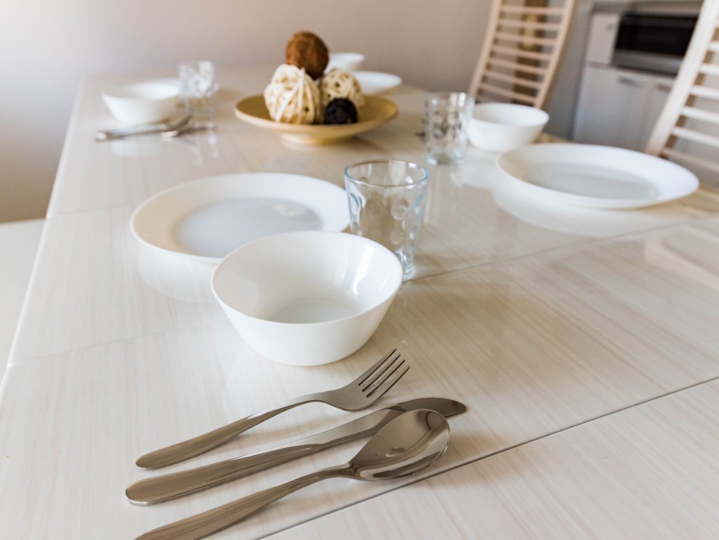 Фото Universal Bay Condominium