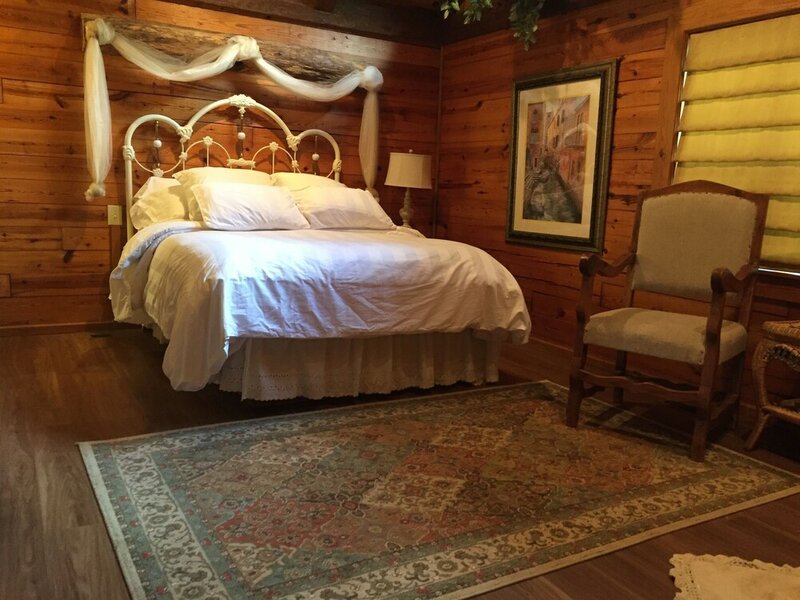 Гостиница Cherokee mountain log cabin resort